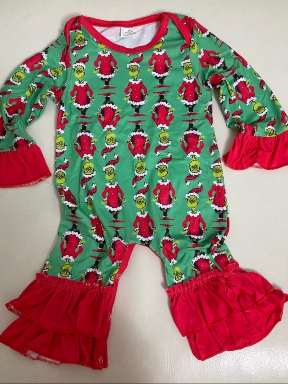 Boutique Christmas 🎄 grinch cute romper - Picture 1 of 4